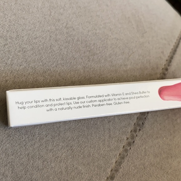 Laura Geller Nude Kisses lip gloss - Picture 6 of 7